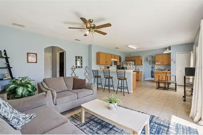 463 Magpie Court, Kissimmee, FL 34759 - Photo 4