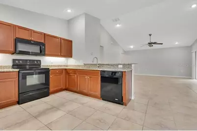 4856 Summerfield Circle, Winter Haven, FL 33881 - Photo 10