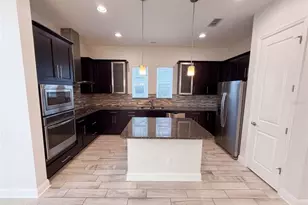 7797 Laureate Blvd, Orlando, FL 32827 - Photo 2