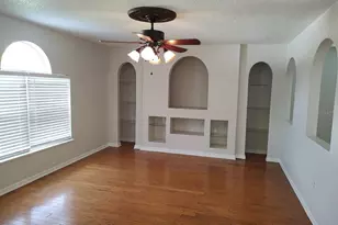 680 Basingstoke Ct, Kissimmee, FL 34758 - Photo 18