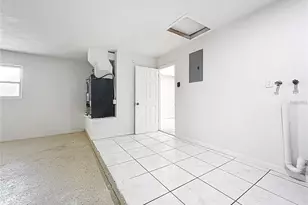 8676 Hillside Dr, Orlando, FL 32810 - Photo 42