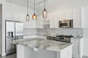150 E Robinson St, Orlando, FL 32801 - Photo 24