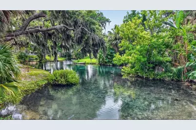 22 E Bay Avenue, Yalaha, FL 34797 - Photo 14