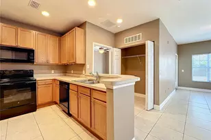 2586 Grand Central Pkwy, Orlando, FL 32839 - Photo 12