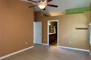 4750 Hamlets Grv Dr, Sarasota, FL 34235 - Photo 14