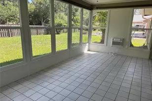 4750 Hamlets Grv Dr, Sarasota, FL 34235 - Photo 24
