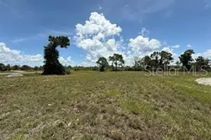 18 Satinwood Pl, Placida, FL 33946 - Photo 1