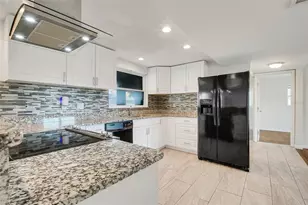 942 Chace Ln NE, Palm Bay, FL 32905 - Photo 8