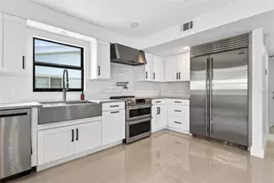 319 Midway Island, Clearwater, FL 33767 - Photo 12