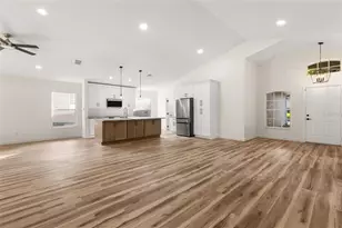 3635 Kingswood Ct, Clermont, FL 34711 - Photo 6