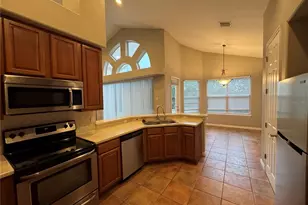 2521 Roat Dr, Orlando, FL 32835 - Photo 8