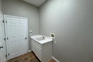 2521 Roat Dr, Orlando, FL 32835 - Photo 22