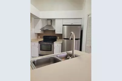 4807 Brighton Terrace #F-202, Orlando, FL 32811 - Photo 6