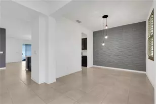 935 Benjamin Trail, Davenport, FL 33837 - Photo 8