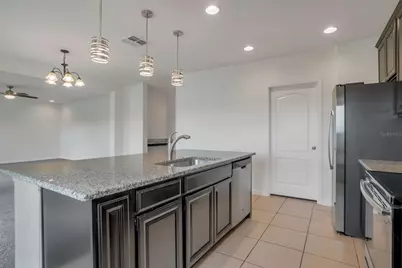 711 Benjamin Trail, Davenport, FL 33837 - Photo 4