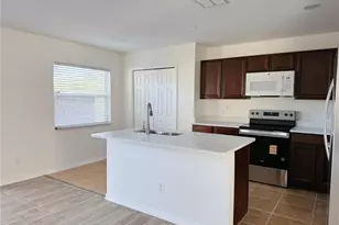 760 Cresting Oak Cir, Orlando, FL 32824 - Photo 6