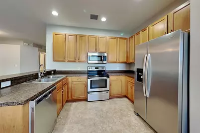 [Address not provided], Plant City, FL 33567 - Photo 4