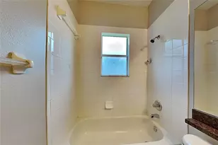 [Address not provided], Plant City, FL 33567 - Photo 12