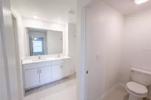 3513 Radiant Mountain Dr, Plant City, FL 33565 - Photo 10