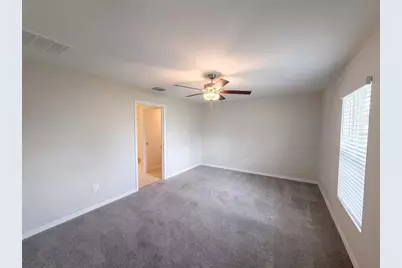 3513 Radiant Mountain Drive, Plant City, FL 33565 - Photo 4