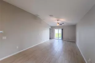 3513 Radiant Mountain Dr, Plant City, FL 33565 - Photo 6