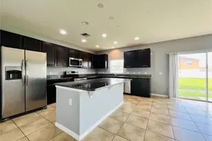 2352 Levante Ct, Kissimmee, FL 34758 - Photo 6