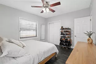 18 N Alder Dr, Orlando, FL 32807 - Photo 16