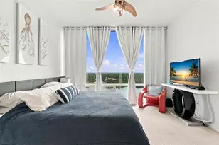 150 E Robinson St, Orlando, FL 32801 - Photo 18