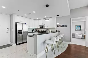 101 S Eola Dr, Orlando, FL 32801 - Photo 6