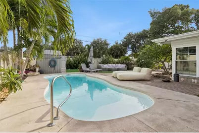 592 43rd Avenue NE, Saint Petersburg, FL 33703 - Photo 24