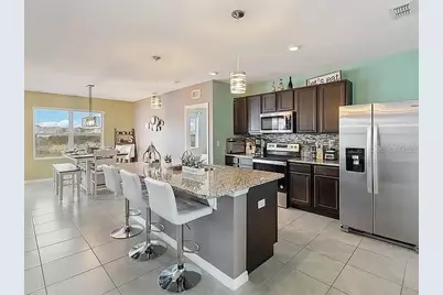 2585 Ryland Falls Drive, Lakeland, FL 33811 - Photo 8