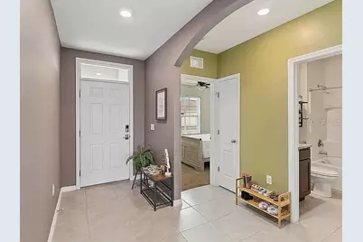 2585 Ryland Falls Drive, Lakeland, FL 33811 - Photo 4