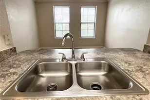 911 N Orange Ave, Orlando, FL 32801 - Photo 8