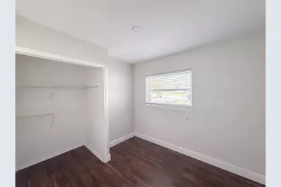10806 W Elbow Drive, Tampa, FL 33612 - Photo 12