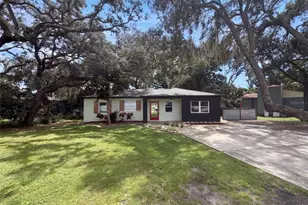 10806 W Elbow Dr, Tampa, FL 33612 - Photo 18