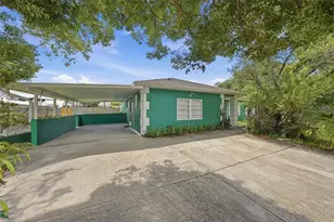 515 Floral Dr, Kissimmee, FL 34743 - Photo 1