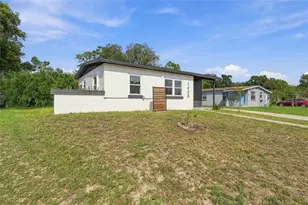 1408 W Wellington Dr, Deltona, FL 32725 - Photo 2