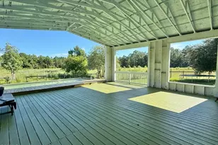 572 N Pine St, Pierson, FL 32180 - Photo 16