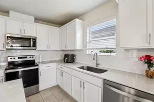 5317 Royal Point Ave, Kissimmee, FL 34746 - Photo 14