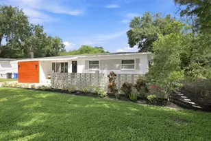 2313 Carroll Pl, Tampa, FL 33612 - Photo 4