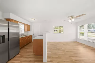 446 Gilman Circle, Orlando, FL 32811 - Photo 10