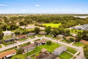 446 Gilman Cir, Orlando, FL 32811 - Photo 42