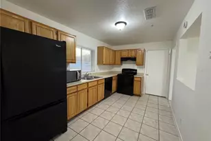 3111 Eleuthera Ln, Orlando, FL 32827 - Photo 4