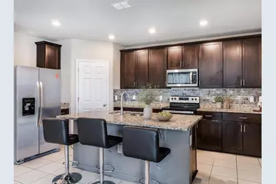 905 Cambridge Drive, Winter Haven, FL 33881 - Photo 4