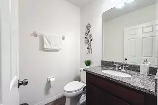 5285 Royal Point Ave, Kissimmee, FL 34746 - Photo 16