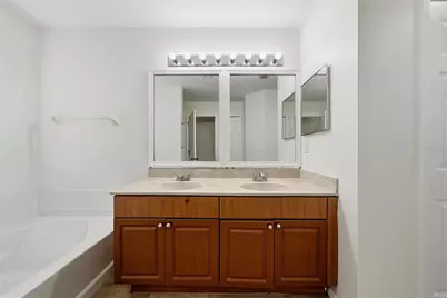 11441 Crestlake Village, Riverview, FL 33569 - Photo 24