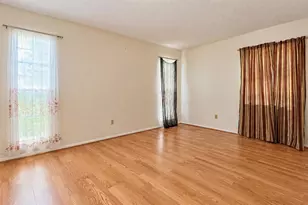 135 Oaxaca Ln, Kissimmee, FL 34743 - Photo 6