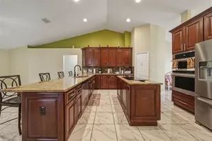 319 Marquee Dr, Kissimmee, FL 34758 - Photo 10