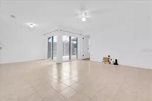 475 Hunter Cir, Kissimmee, FL 34758 - Photo 2