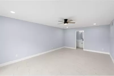 413 S Deerwood Avenue, Orlando, FL 32825 - Photo 2